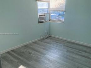 817 Grant St, West Palm Beach FL 33407