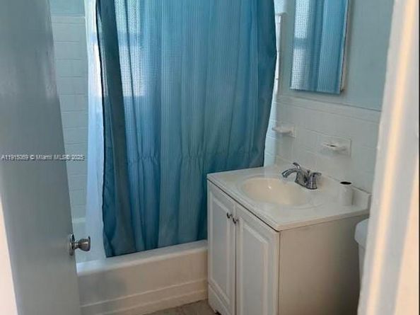 817 Grant St, West Palm Beach FL 33407