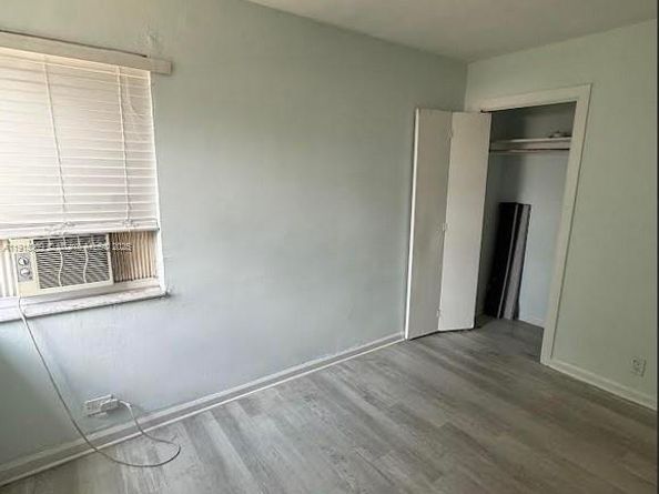 817 Grant St, West Palm Beach FL 33407