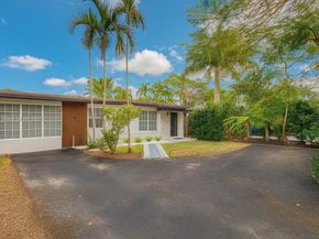 1399 NE 38th St, Oakland Park FL 33334