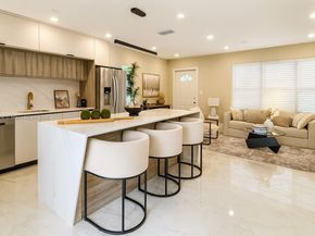 1399 NE 38th St, Oakland Park FL 33334