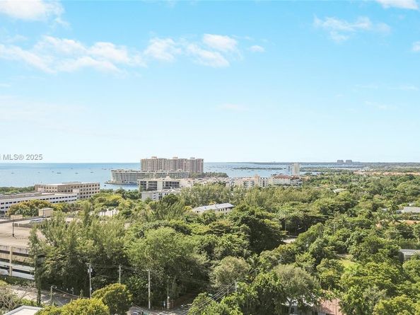 259 E Shore Dr, Miami FL 33133