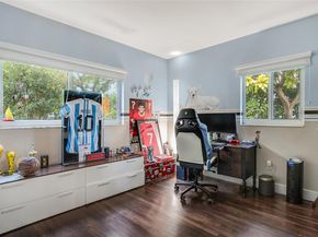 259 E Shore Dr, Miami FL 33133