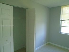 7051 Environ Bl 136, Lauderhill FL 33319