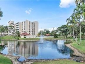 7051 Environ Bl 136, Lauderhill FL 33319