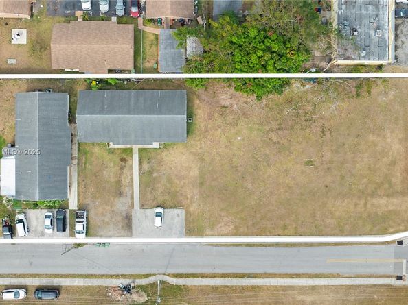 430 SW 10th Ave, Homestead FL 33030