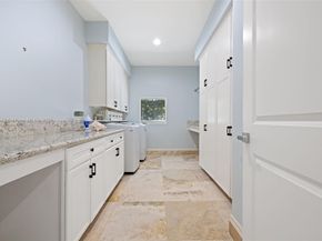 2561 Lucille Dr, Fort Lauderdale FL 33316