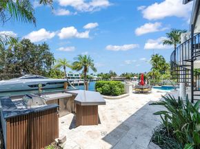 2561 Lucille Dr, Fort Lauderdale FL 33316