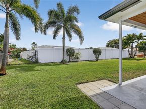 8008 NW 101st Ave, Tamarac FL 33321