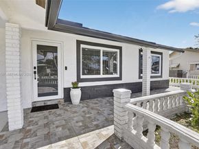 8008 NW 101st Ave, Tamarac FL 33321