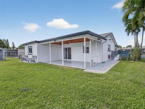 8008 NW 101st Ave, Tamarac FL 33321