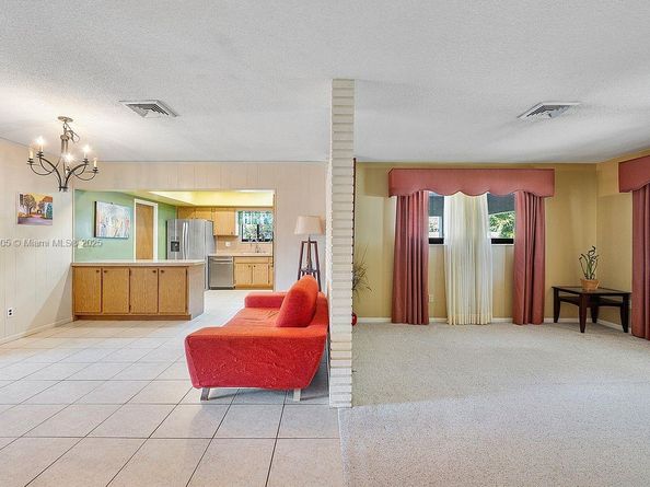2381 SW 34th Ave, Fort Lauderdale FL 33312