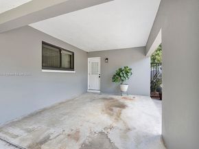 2381 SW 34th Ave, Fort Lauderdale FL 33312