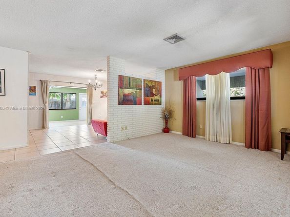 2381 SW 34th Ave, Fort Lauderdale FL 33312