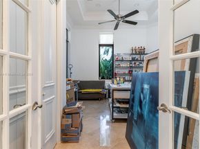 770 Leigh Palm Ave, Plantation FL 33324