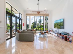 770 Leigh Palm Ave, Plantation FL 33324