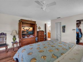 8221 Pine Dr 61, Tamarac FL 33321