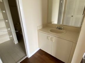 8560 SW 212th St 305, Cutler Bay FL 33189