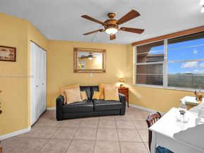 900 Saint Charles Place PH9, Pembroke Pines FL 33026