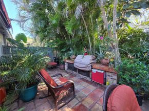 8044 NW 41st Ct, Sunrise FL 33351