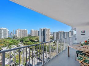 2851 NE 183rd St 1901E, Aventura FL 33160