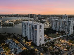 2851 NE 183rd St 1901E, Aventura FL 33160