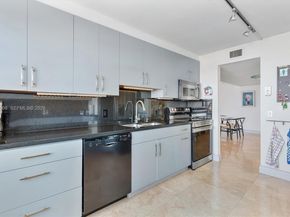 2851 NE 183rd St 1901E, Aventura FL 33160