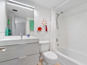 2851 NE 183rd St 1901E, Aventura FL 33160