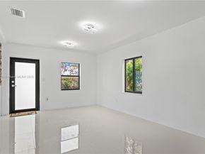 1640 NE 183 St, North Miami Beach FL 33179