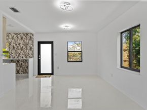 1640 NE 183 St, North Miami Beach FL 33179