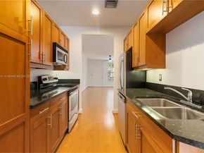 357 SW 13th Ter 357, Fort Lauderdale FL 33312