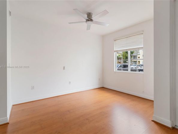 357 SW 13th Ter 357, Fort Lauderdale FL 33312