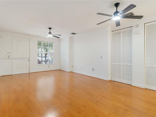 357 SW 13th Ter 357, Fort Lauderdale FL 33312