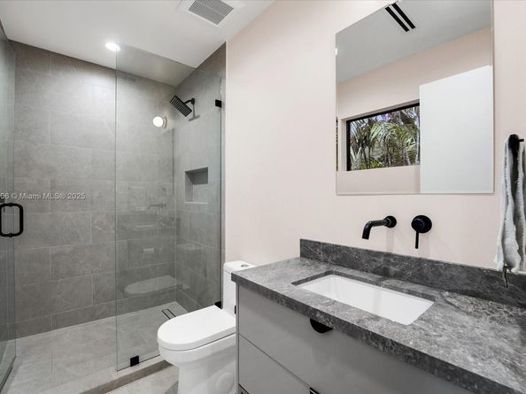 3111 Anderson Rd, Coral Gables FL 33134