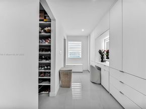 15565 SW 114th St, Miami FL 33196