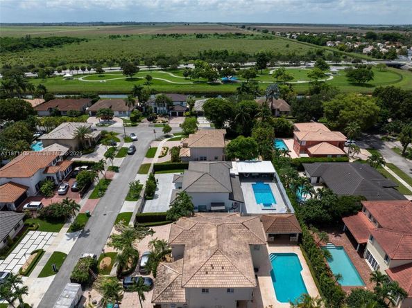 15565 SW 114th St, Miami FL 33196