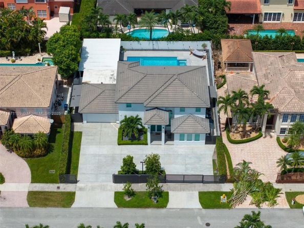 15565 SW 114th St, Miami FL 33196