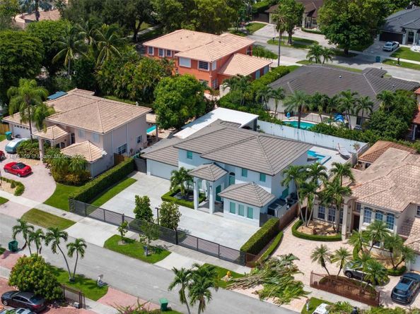15565 SW 114th St, Miami FL 33196