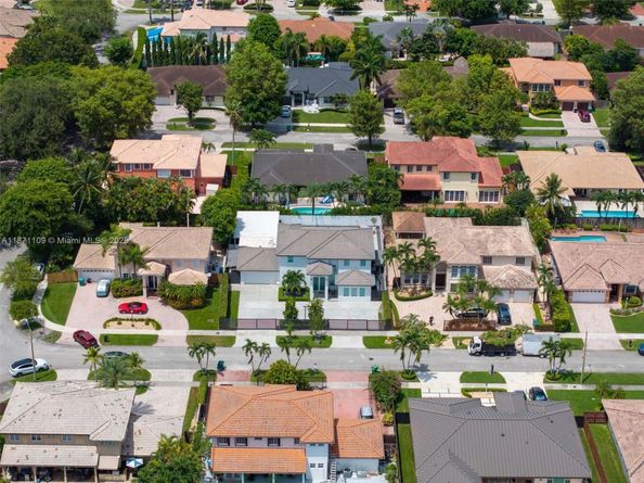15565 SW 114th St, Miami FL 33196