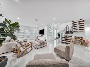 15565 SW 114th St, Miami FL 33196