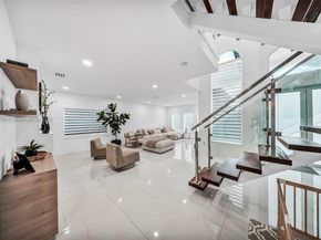 15565 SW 114th St, Miami FL 33196