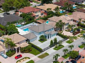 15565 SW 114th St, Miami FL 33196