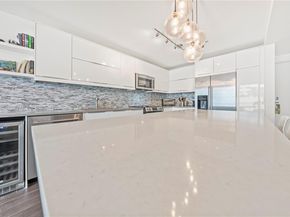 401 Ocean Dr 523, Miami Beach FL 33139