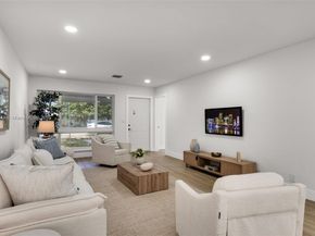 3920 Hayes St, Hollywood FL 33021