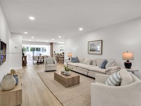 3920 Hayes St, Hollywood FL 33021