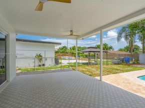 3920 Hayes St, Hollywood FL 33021