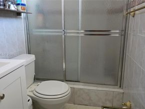 12320 SW 39th St, Miami FL 33175