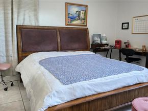 12320 SW 39th St, Miami FL 33175