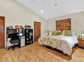 3730 Kumquat Ave, Miami FL 33133