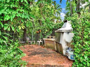 3730 Kumquat Ave, Miami FL 33133